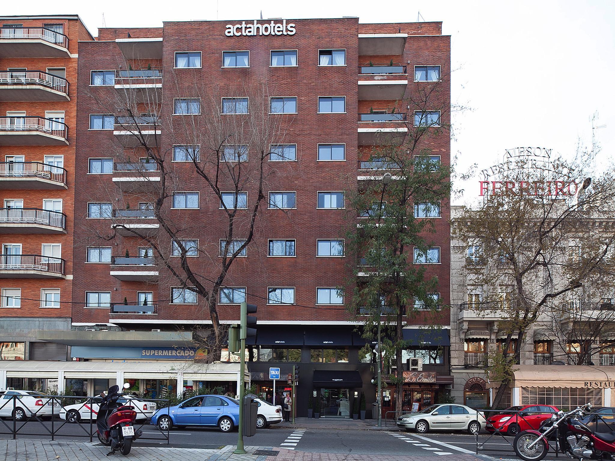 Hotel Acta Madfor Madryt Zewnętrze zdjęcie