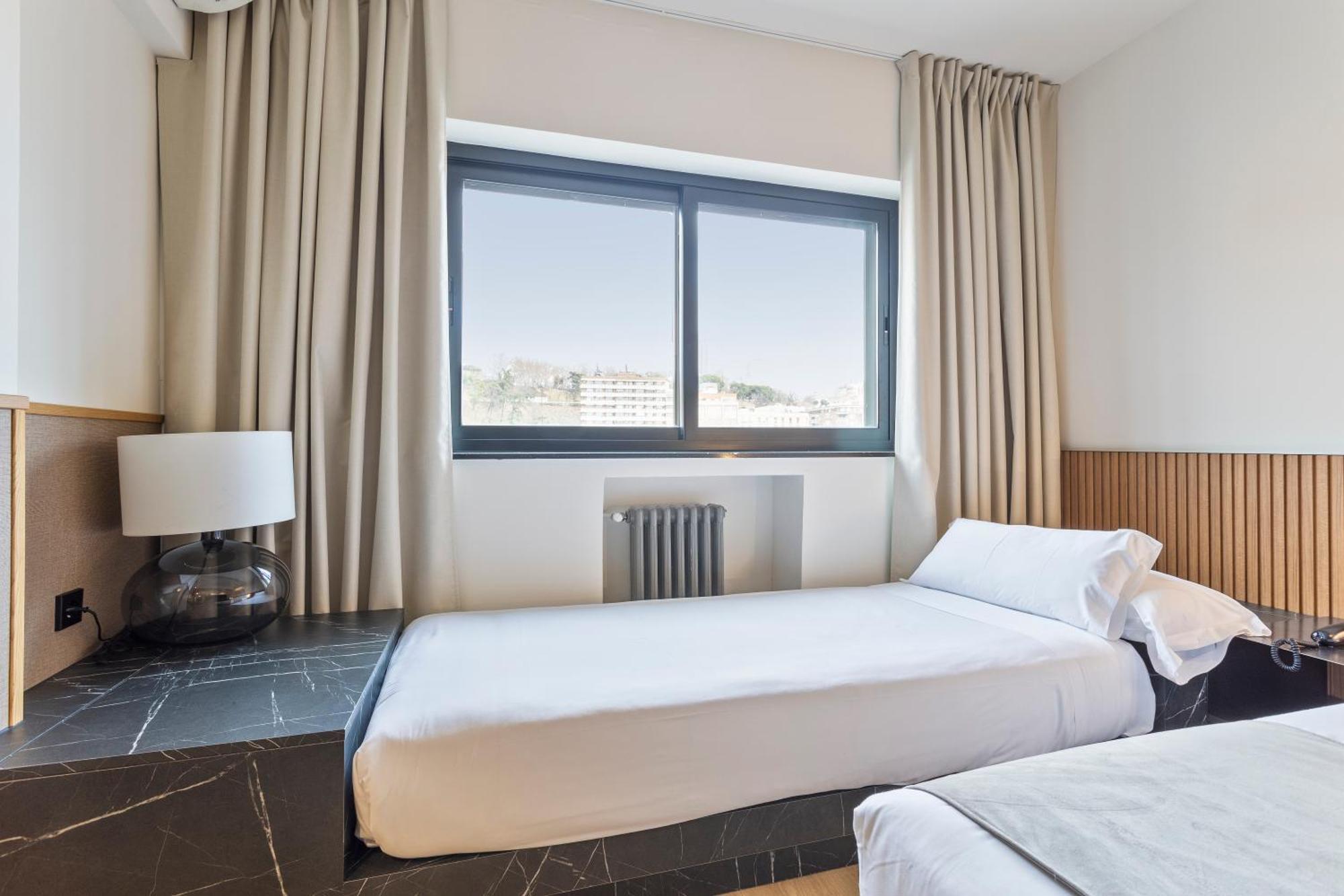 Hotel Acta Madfor Madryt Zewnętrze zdjęcie