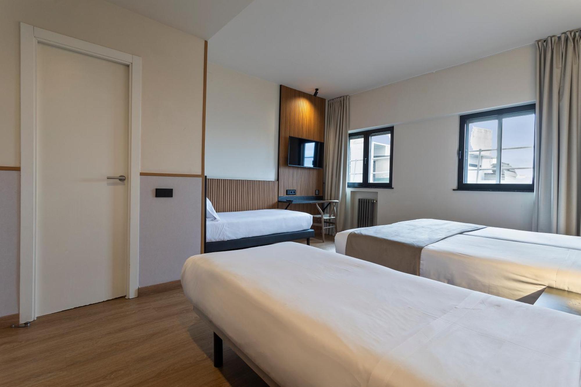 Hotel Acta Madfor Madryt Zewnętrze zdjęcie